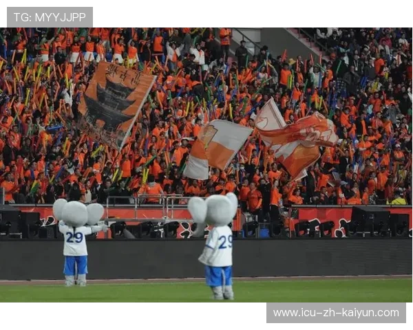 联赛观众回流：现场氛围带动商业价值回升